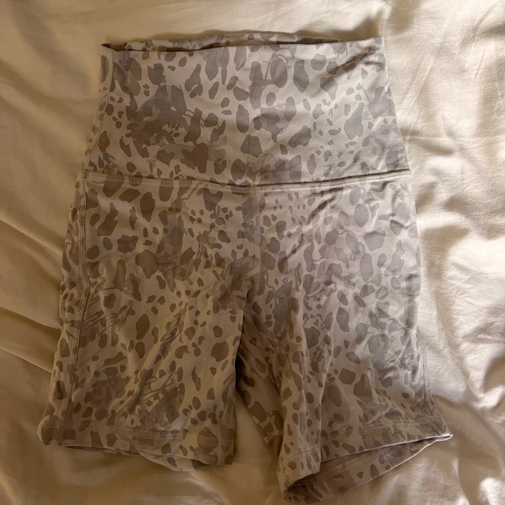Lululemon align shorts